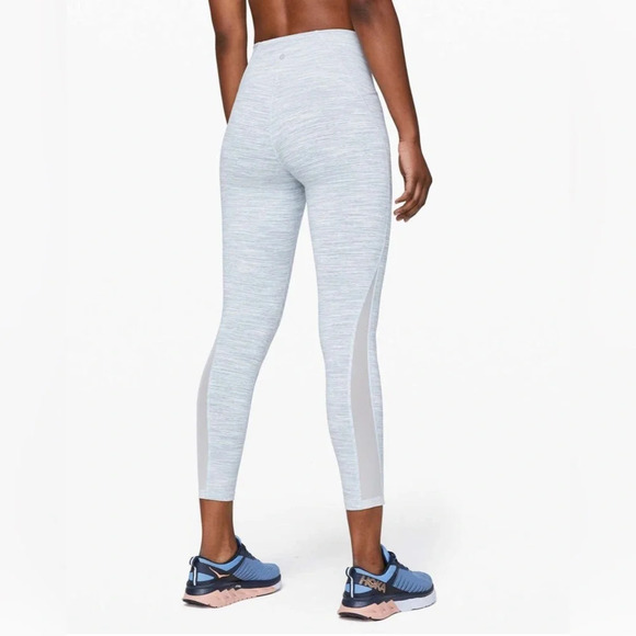 Lululemon Train Times Pant 25"
Wee Are From Space Sheer Blue Chambray - Picture 2 of 8